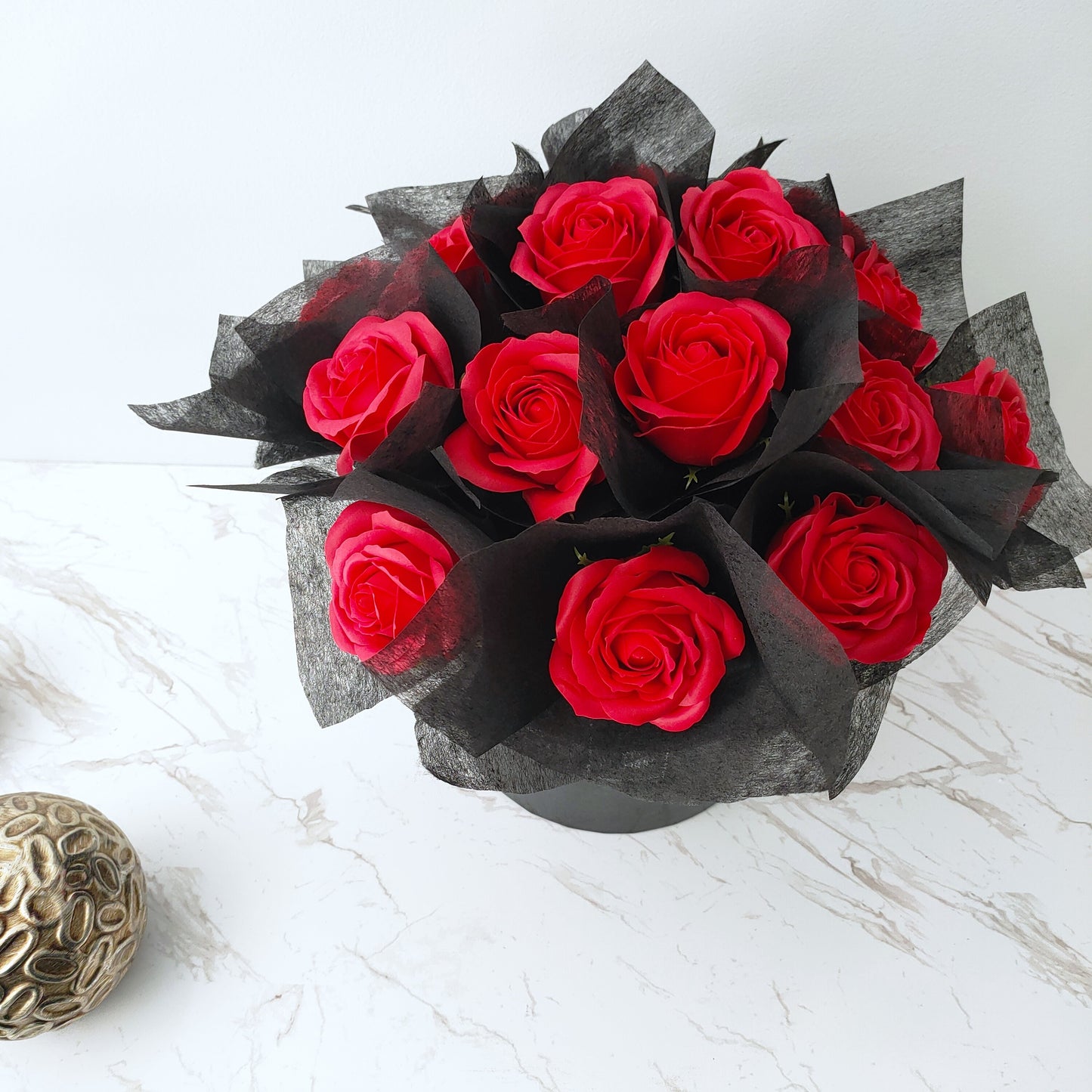 Luxe Scented Rose Black Box