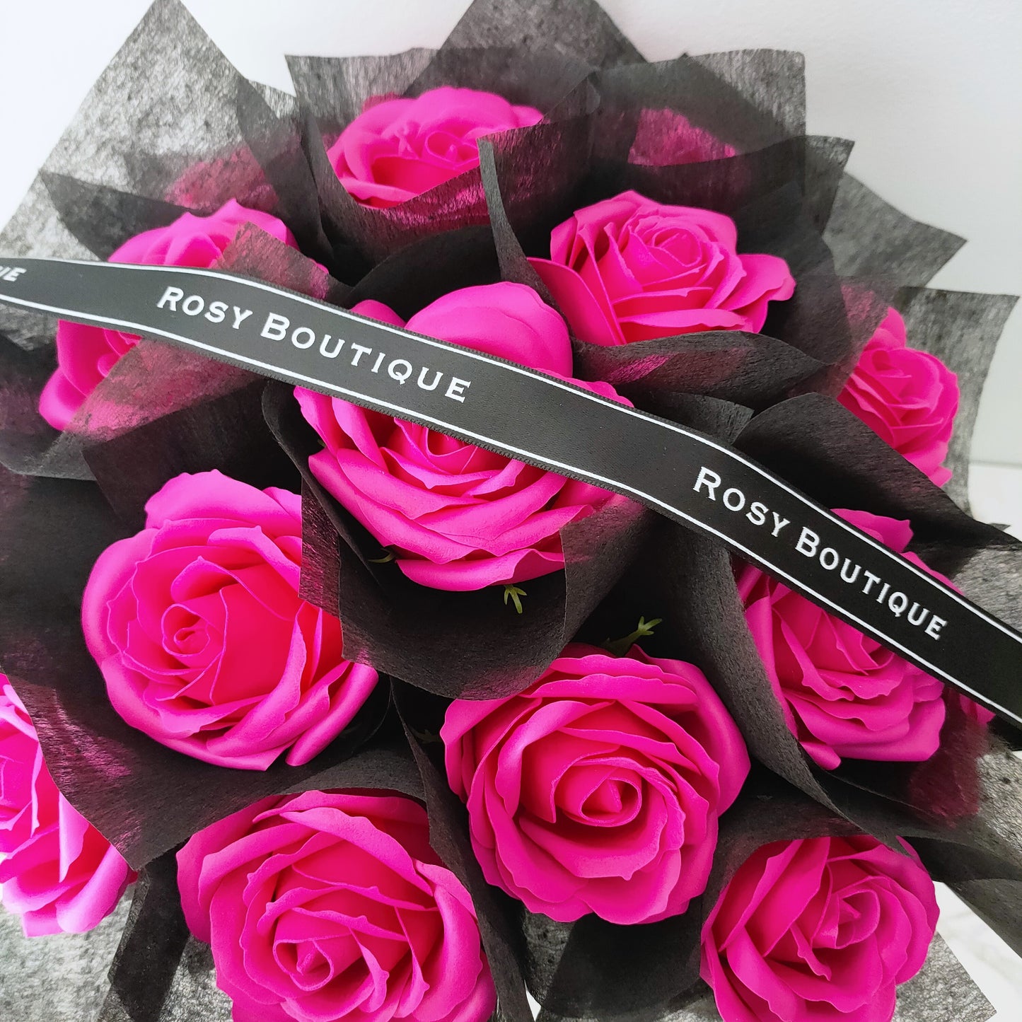 Luxe Scented Rose Black Box
