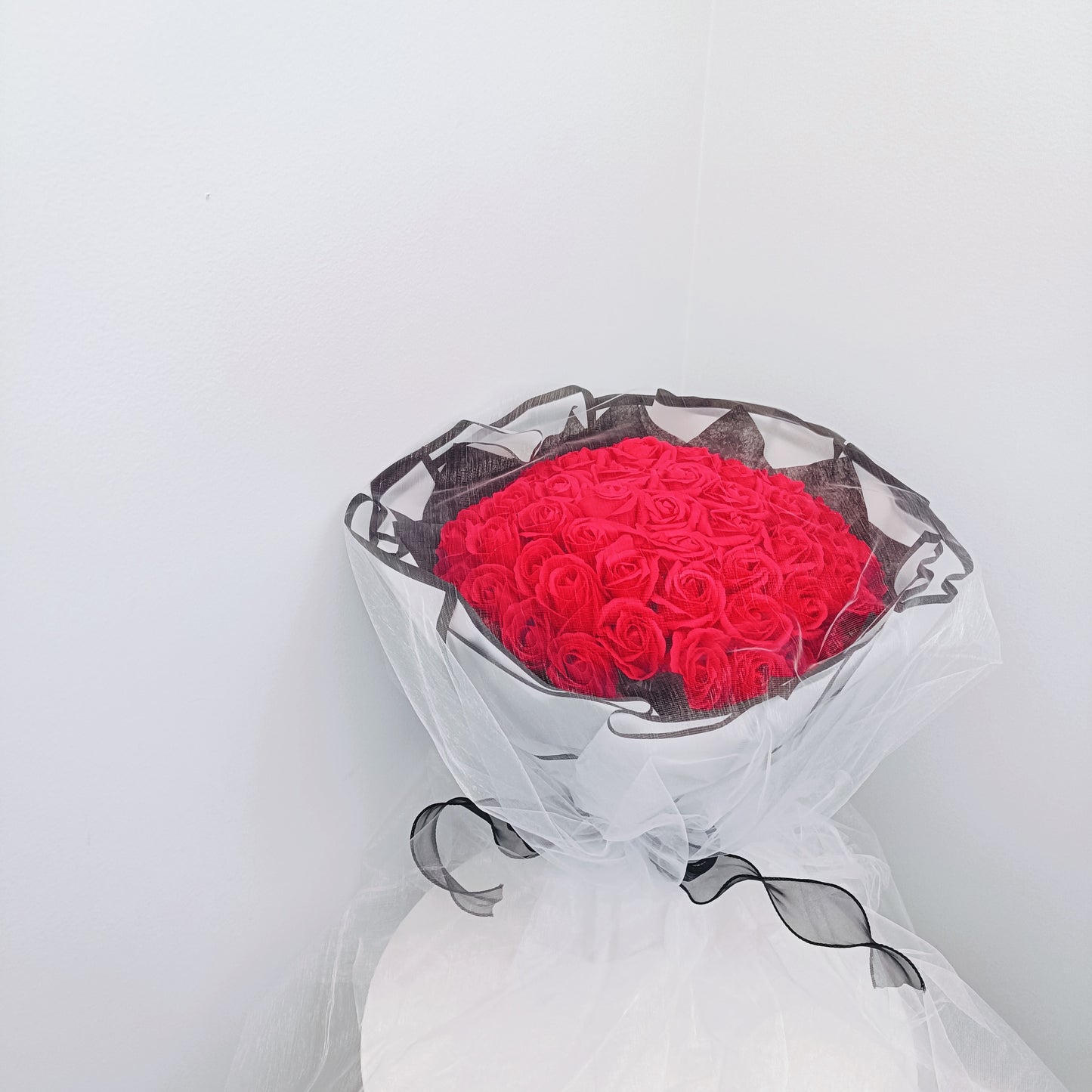 Grand Everlasting Roses in White Bouquet Black trim